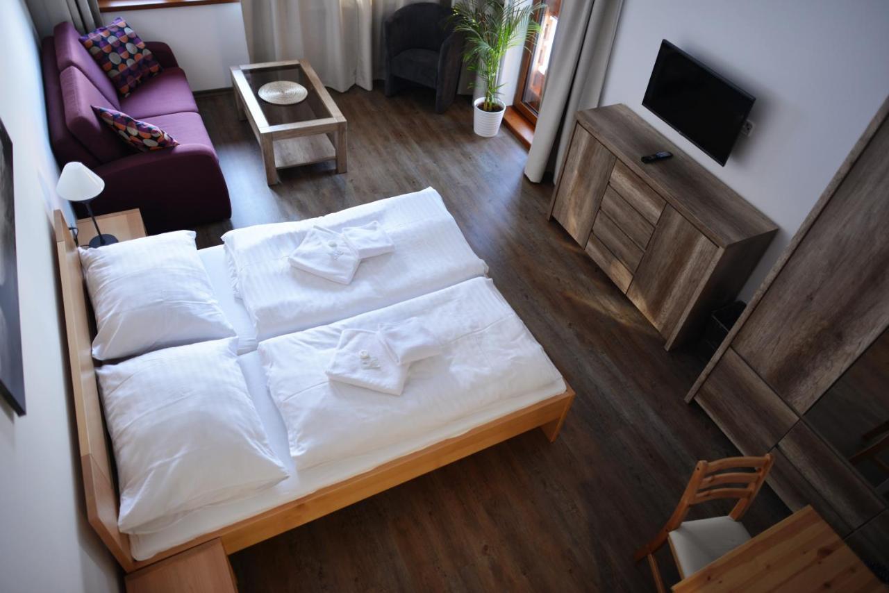 Ubytovani Skipot Apartment Potucky Luaran gambar