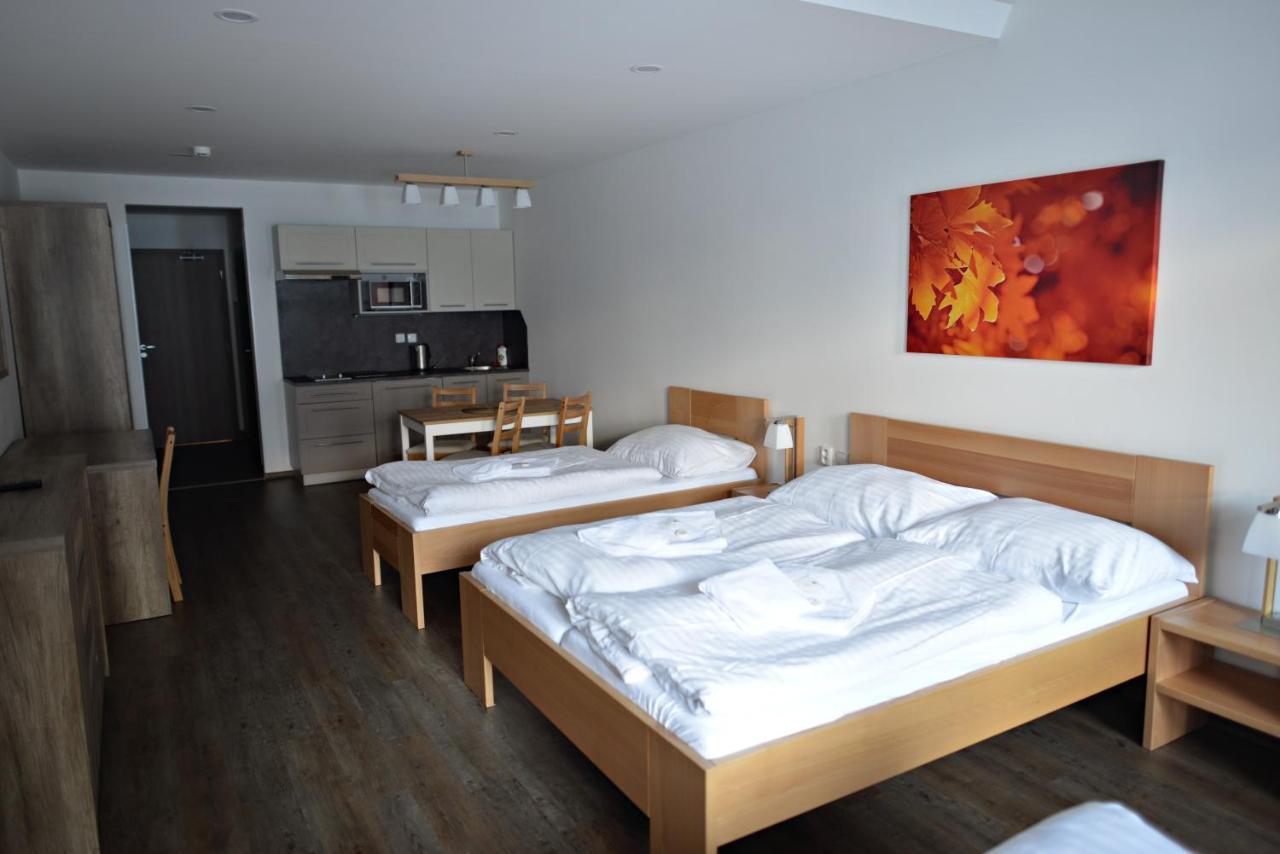 Ubytovani Skipot Apartment Potucky Luaran gambar